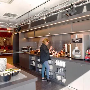 Meininger Zentrum Отель Дрезден