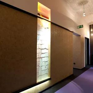 Hotell Cristall - Frankfurt, Frankfurt am Main