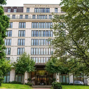 Otel Sofitel Frankfurt Opera